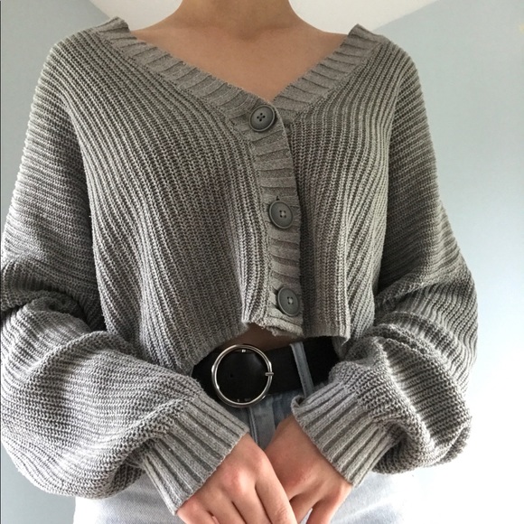 Hollister Sweaters - Hollister Grey Cropped Knit Cardigan XS
